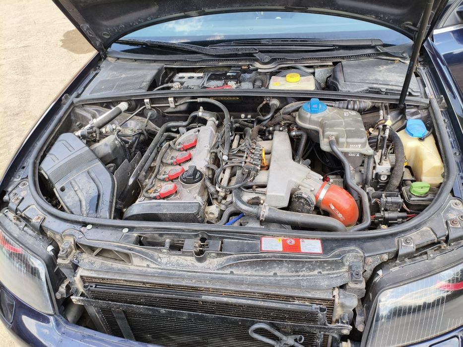 Audi A4 B6 Avant 1.8T 242km gaz