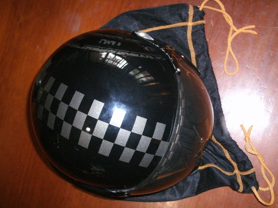 Capacete NAU
