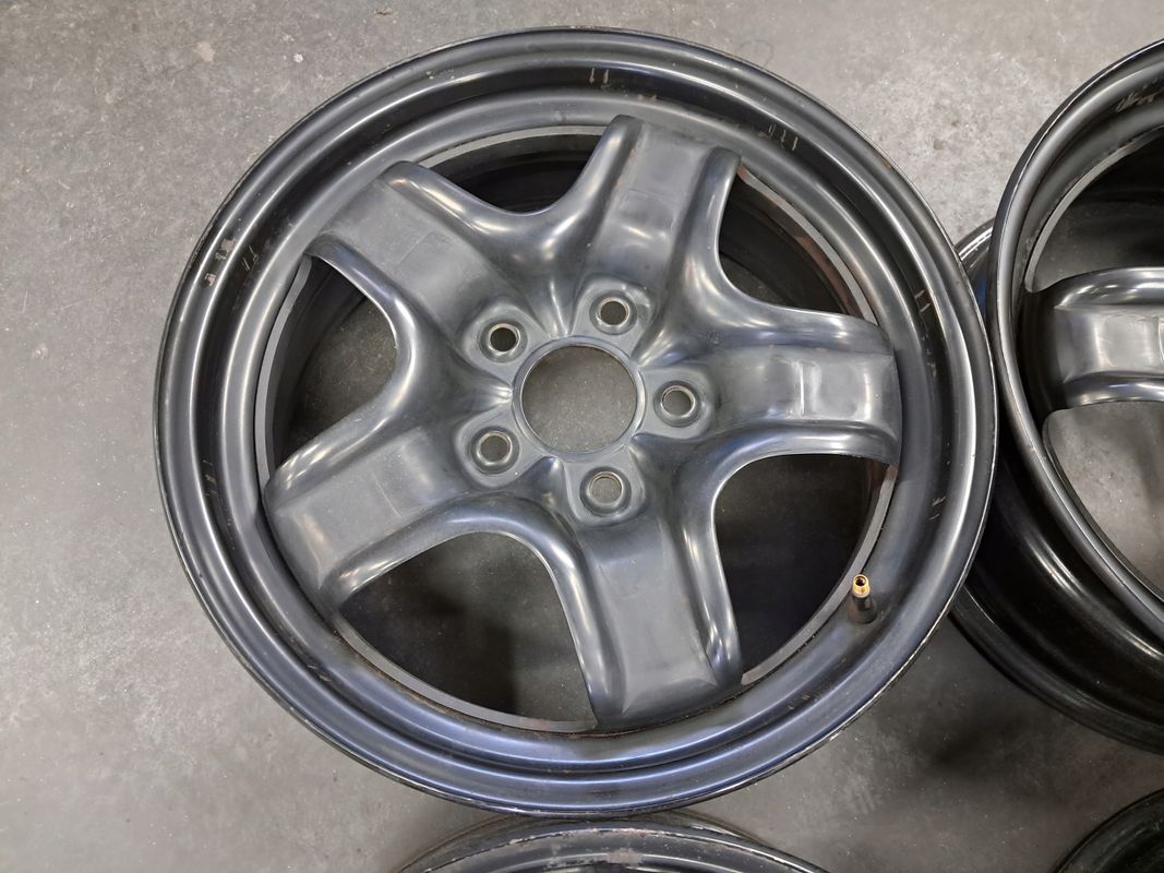 Felgi Stalowe Renault 5x114.3/16cali 6.5j et41 r