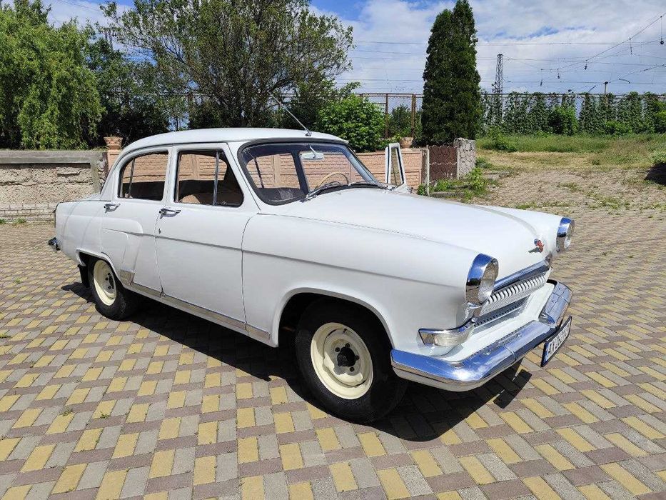 Продам шикарный отреставрированный ГАЗ - 21 Р
