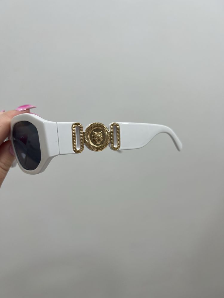 Oculos de sol NOVOS