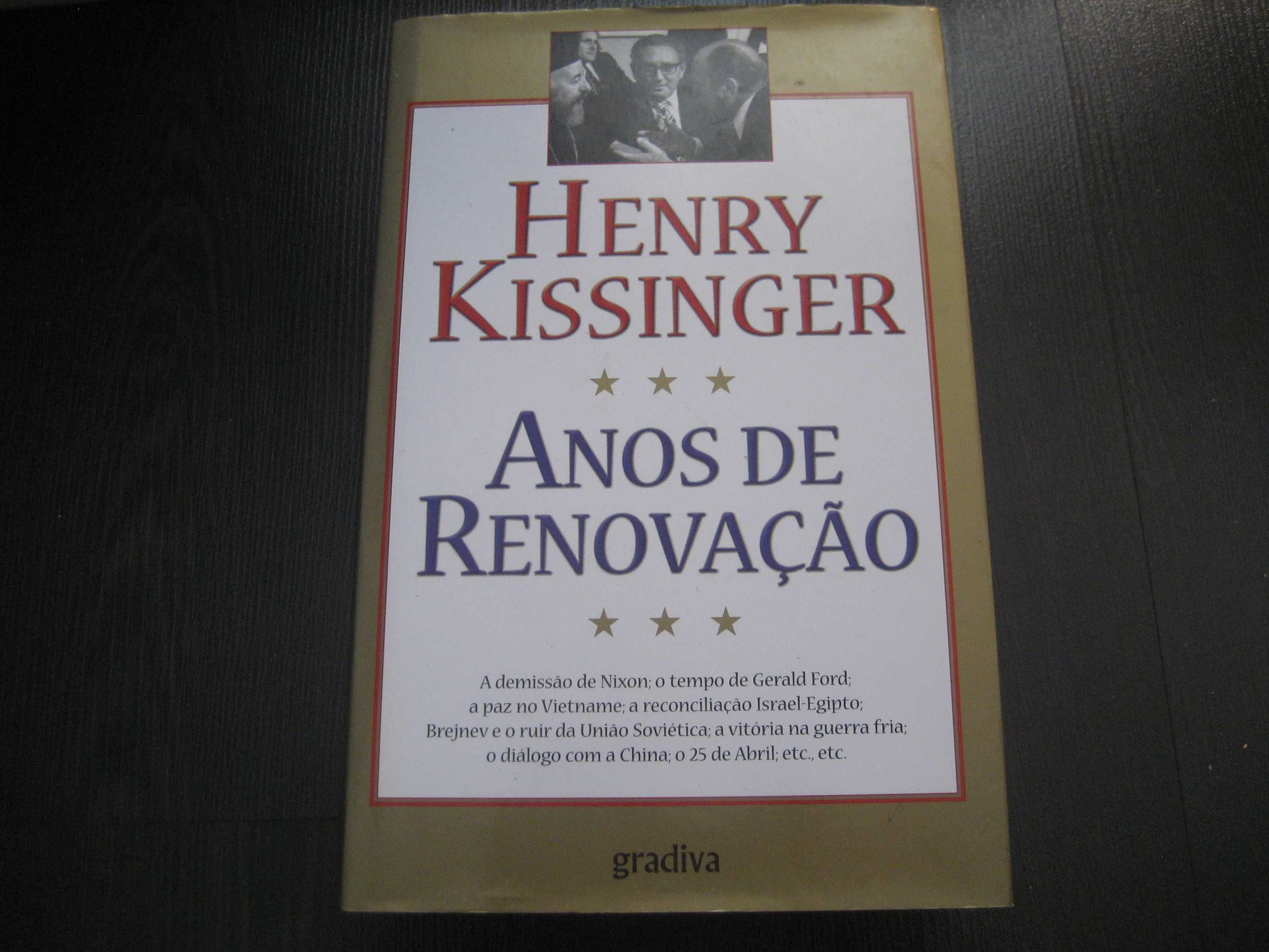 Vários: Consumo álcool e drogas, Jonathan Strange, H. Kissinger, etc.