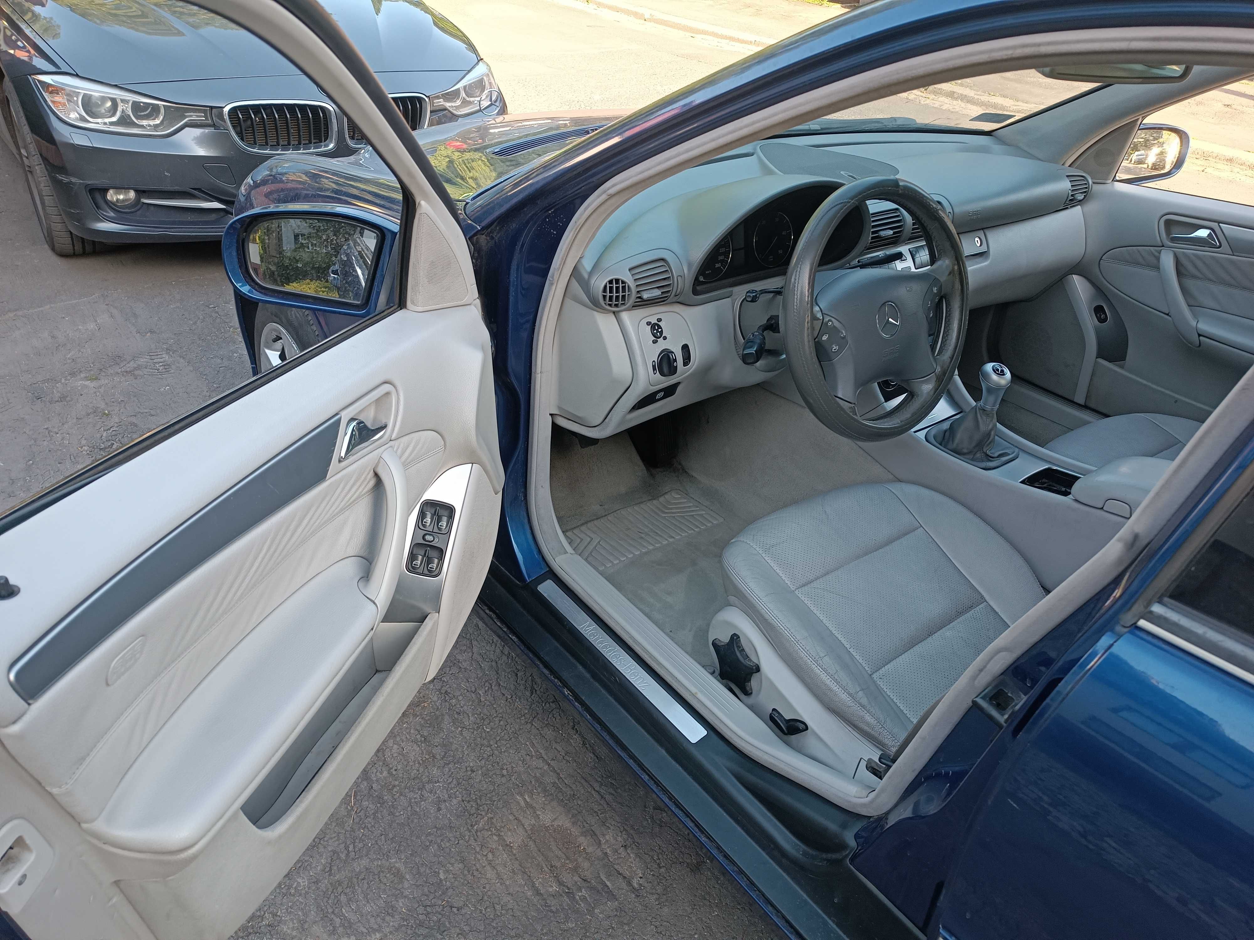 Mercedes Benz w203 C220 cdi Diesel Sprawny Do Jazdy Skóry Jasne Wnetrz