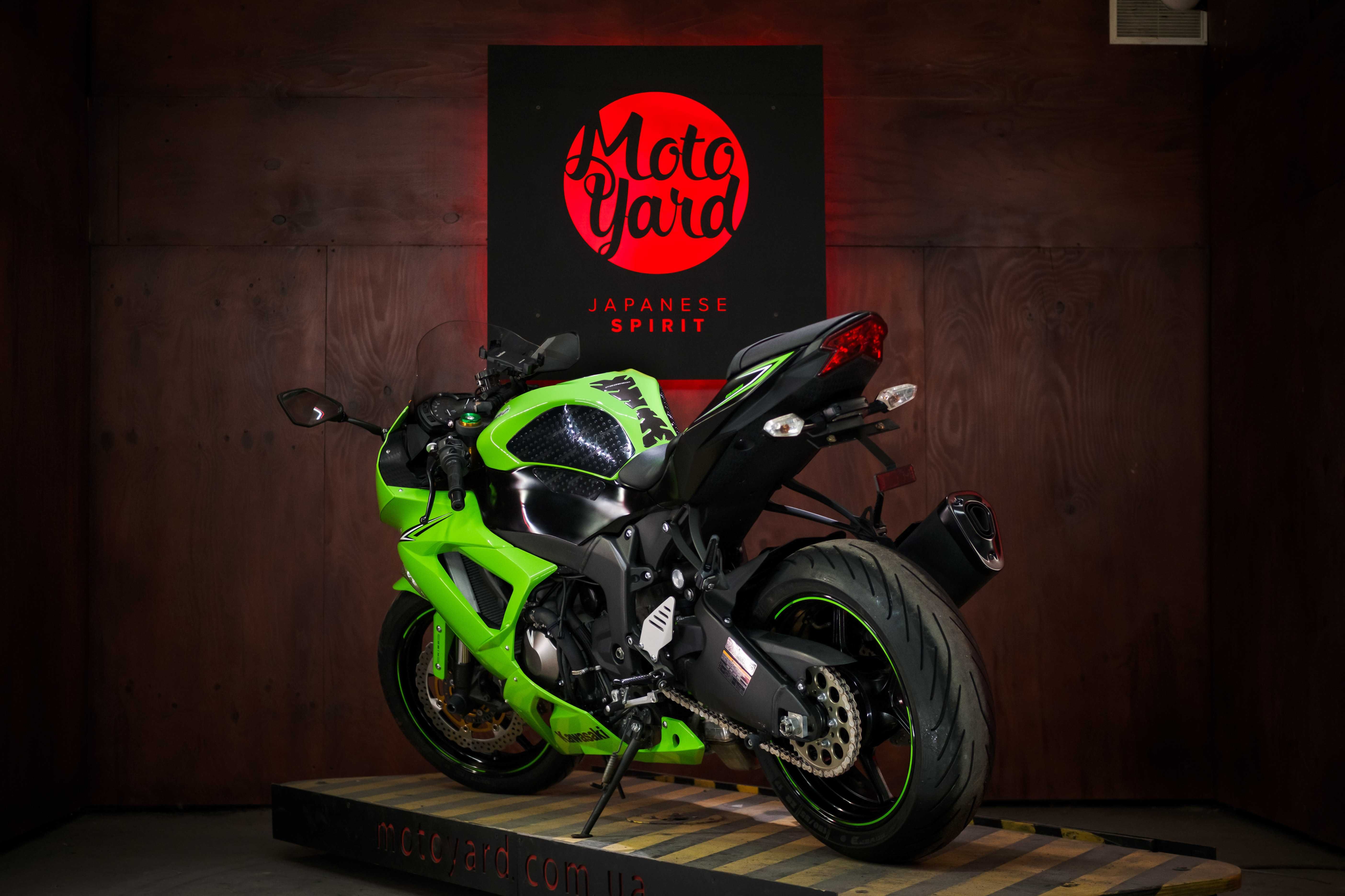 Kawasaki ZX-6R 636 із Японії