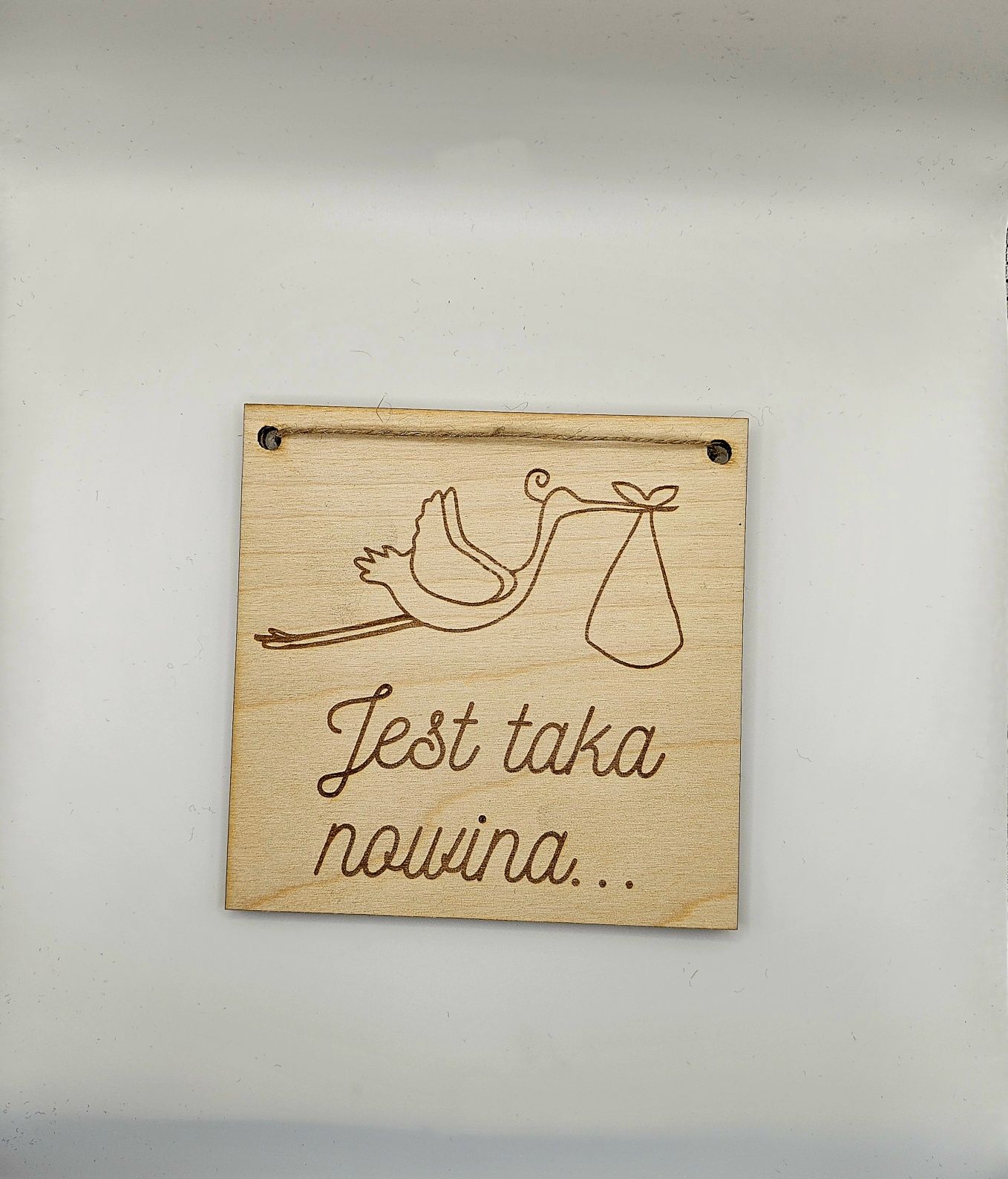 Drewniana personalizowana tabliczka do ogłoszenia ciąży