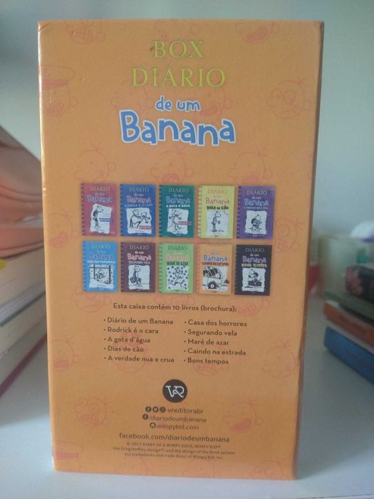 Box novíssima com 10 livros Diário de um Banana -  e com Pôster