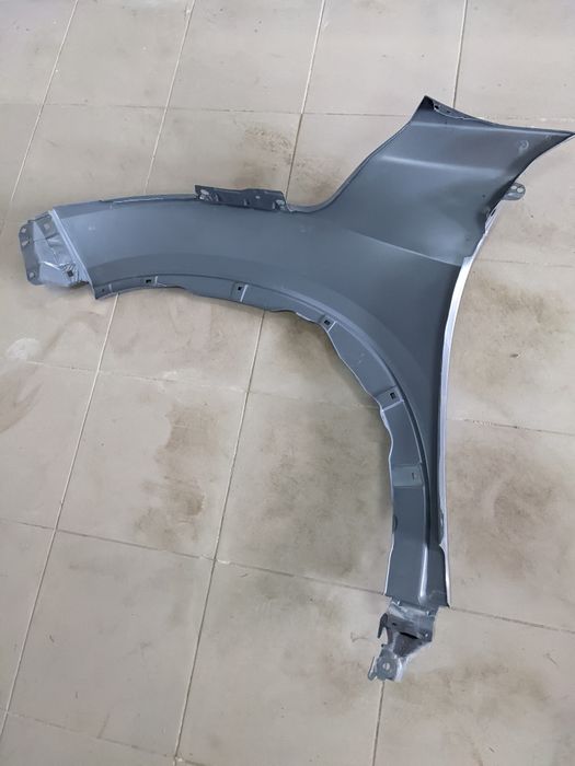 Крило Honda h-rv