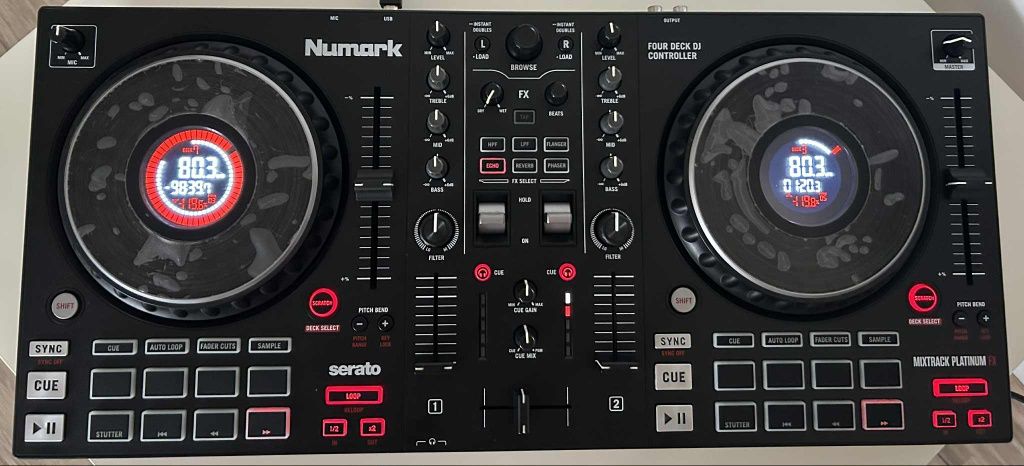 Konsola Numark Mixtrack Platinum FX