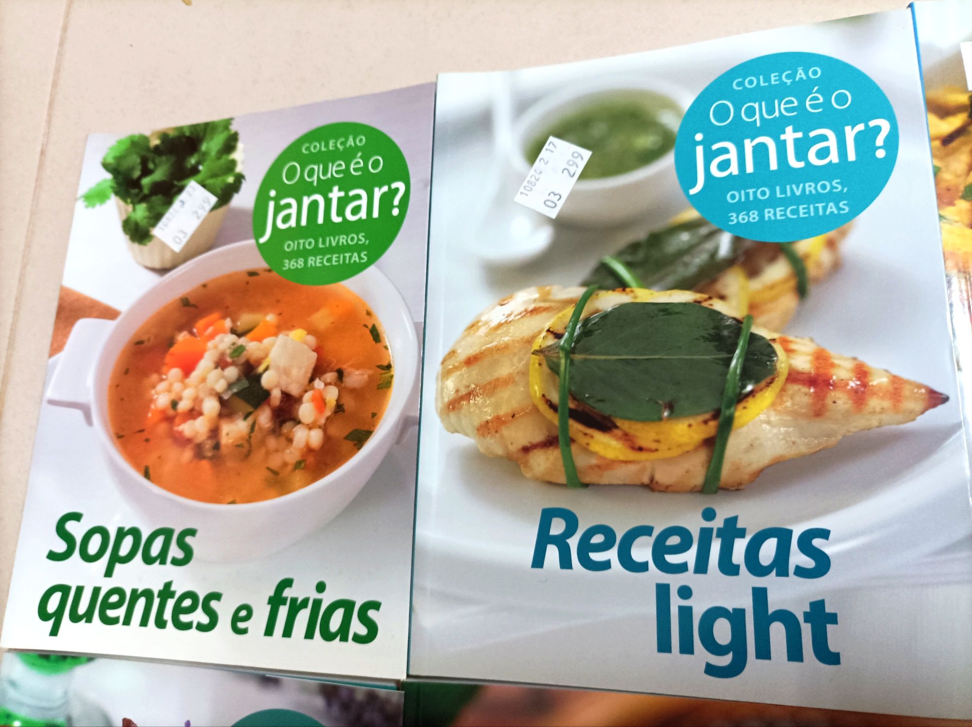 Coleção de 8 Livros de Culinária - O que é o Jantar?