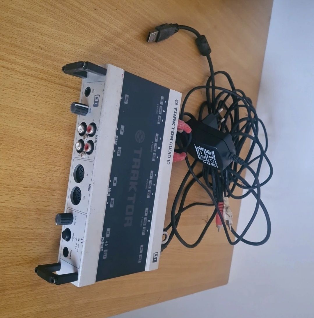 Traktor audio 10
