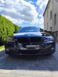 BMW E90 320 D FL czarny