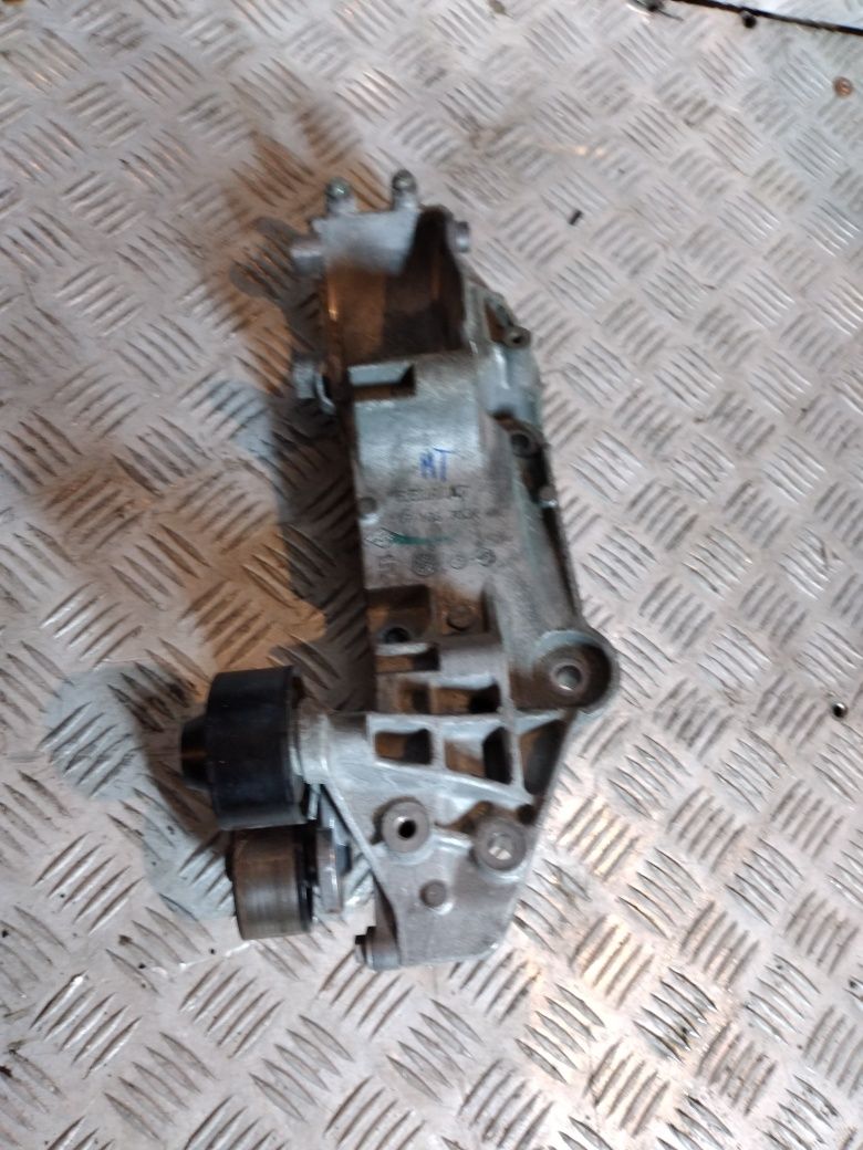 Nissan x-trail t32 lift łapa alternatora