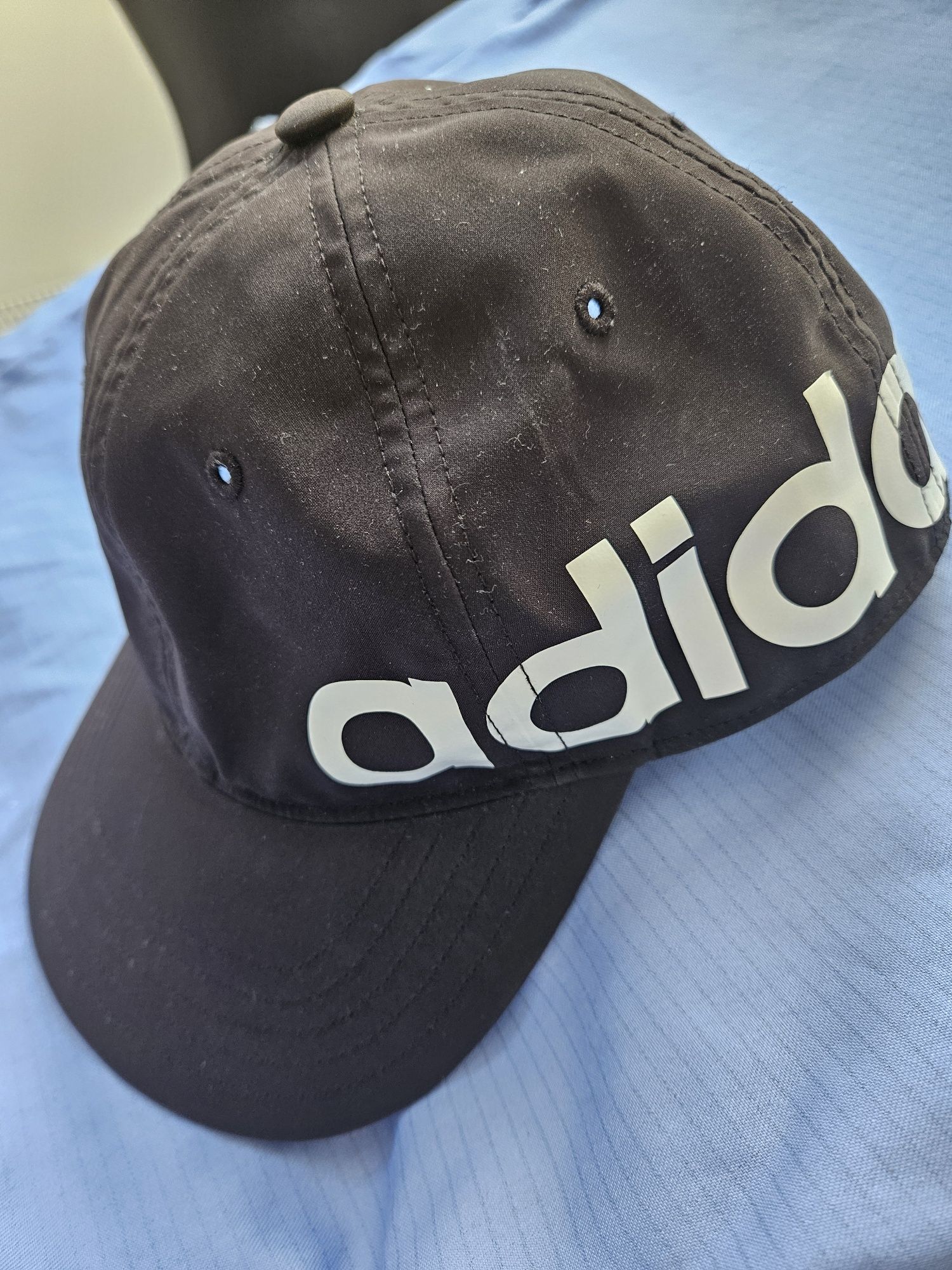 Adidas czapka z daszkiem nowa
