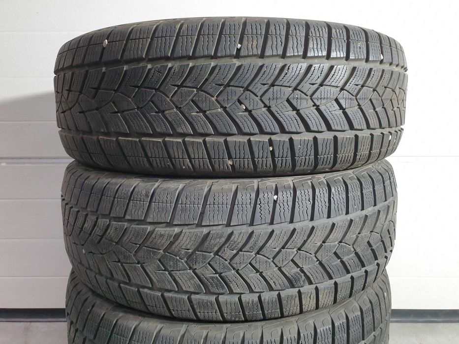 4szt. 215/60/17 96H Goodyear UG Performance SUV G1 5mm 2019r [ 9926 ]
