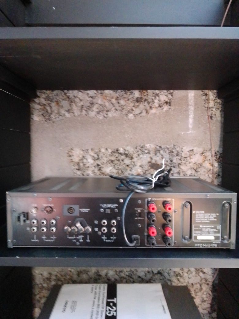 KENWOOD receiver kr-720, 2x40 watts