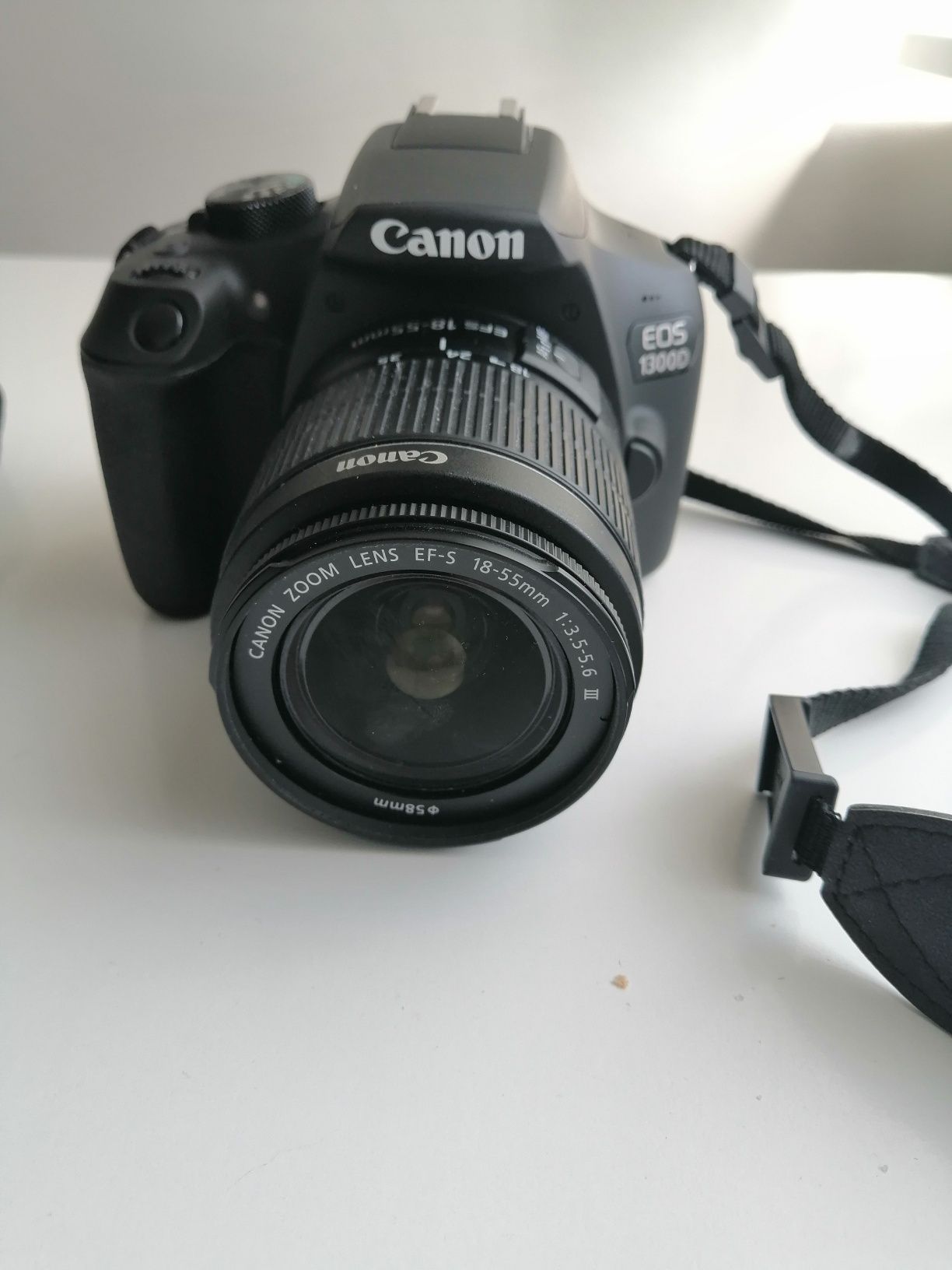 Aparat fotograficzny canon EOS 1300 D