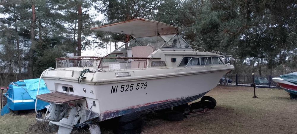 Kadłub motorówki Windy 27 jacht motorowy 8,40x3,10 łódka