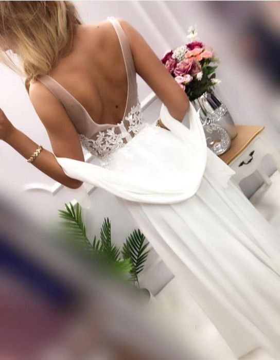 Suknia ślubna stan idealny