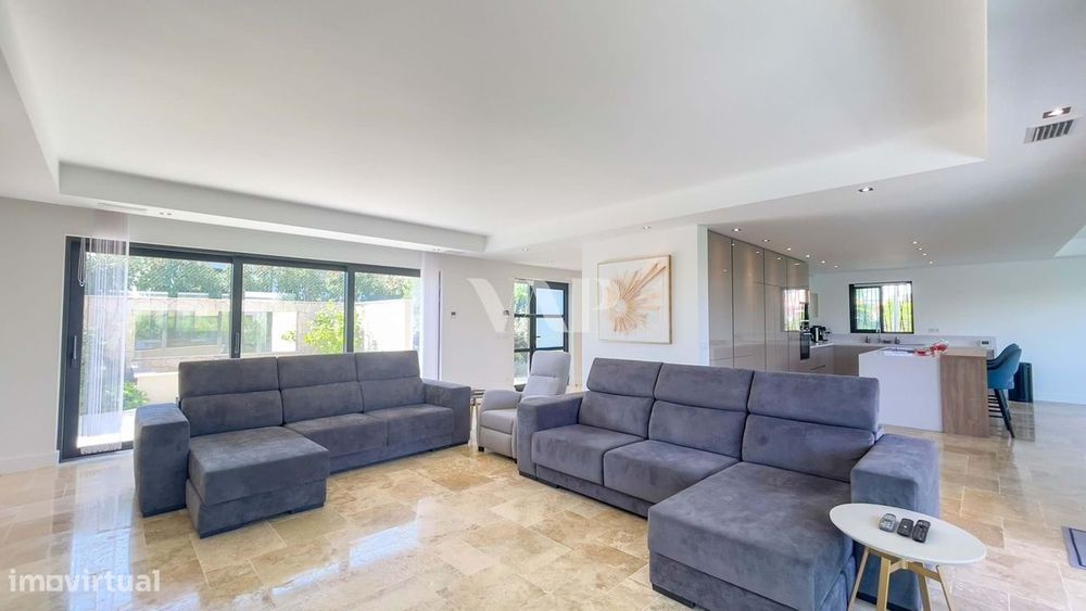 Moradia Térrea 3 Quartos com Piscina, junto à Ria Formosa, Faro