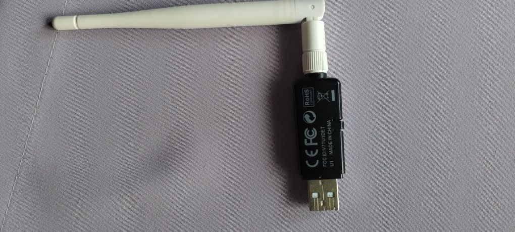 Router Tenda Wi-Fi