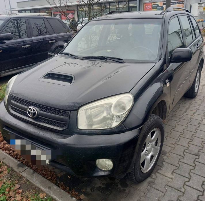 Тойота Рав4 2005 рік 2 літра дизель механіка повний привід