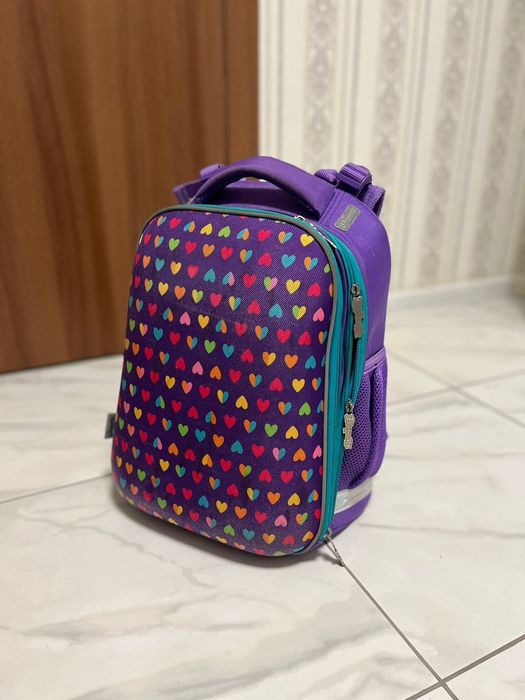 Шкільний портфель