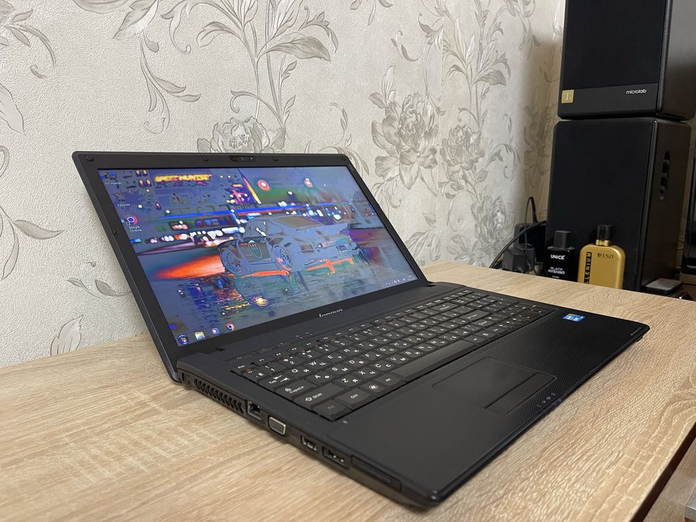 Lenovo G560 / Робочий ноутбук за доступну ціну / Windows в комплекті