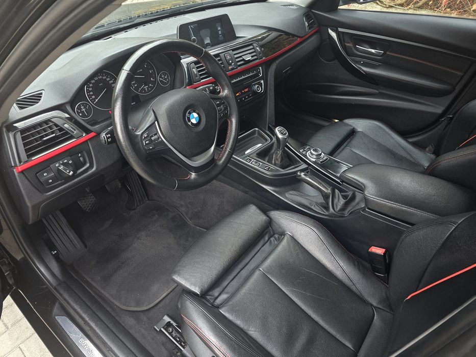 ***REZERWACJA***BMW 320d Sport xDrive Sedan Xenon Ledy