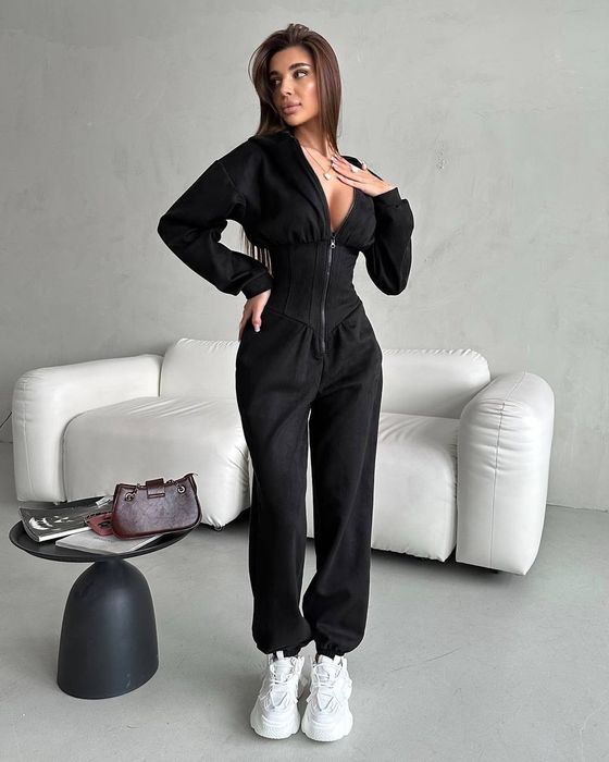 Комбінезон чорний Л