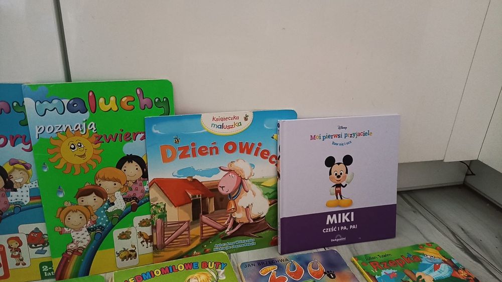 18 książek dla małych dzieci