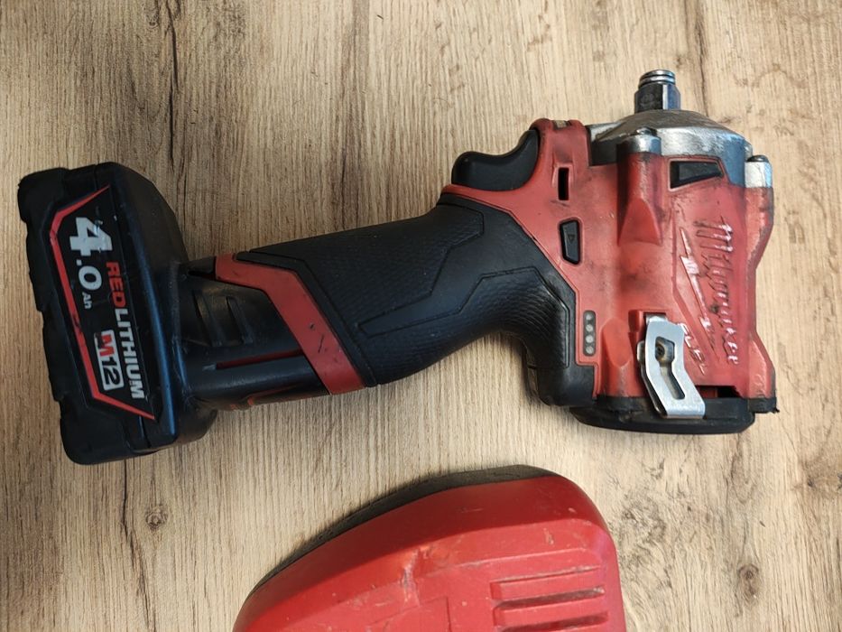 Milwaukee klucz udarowy m12fiwf12