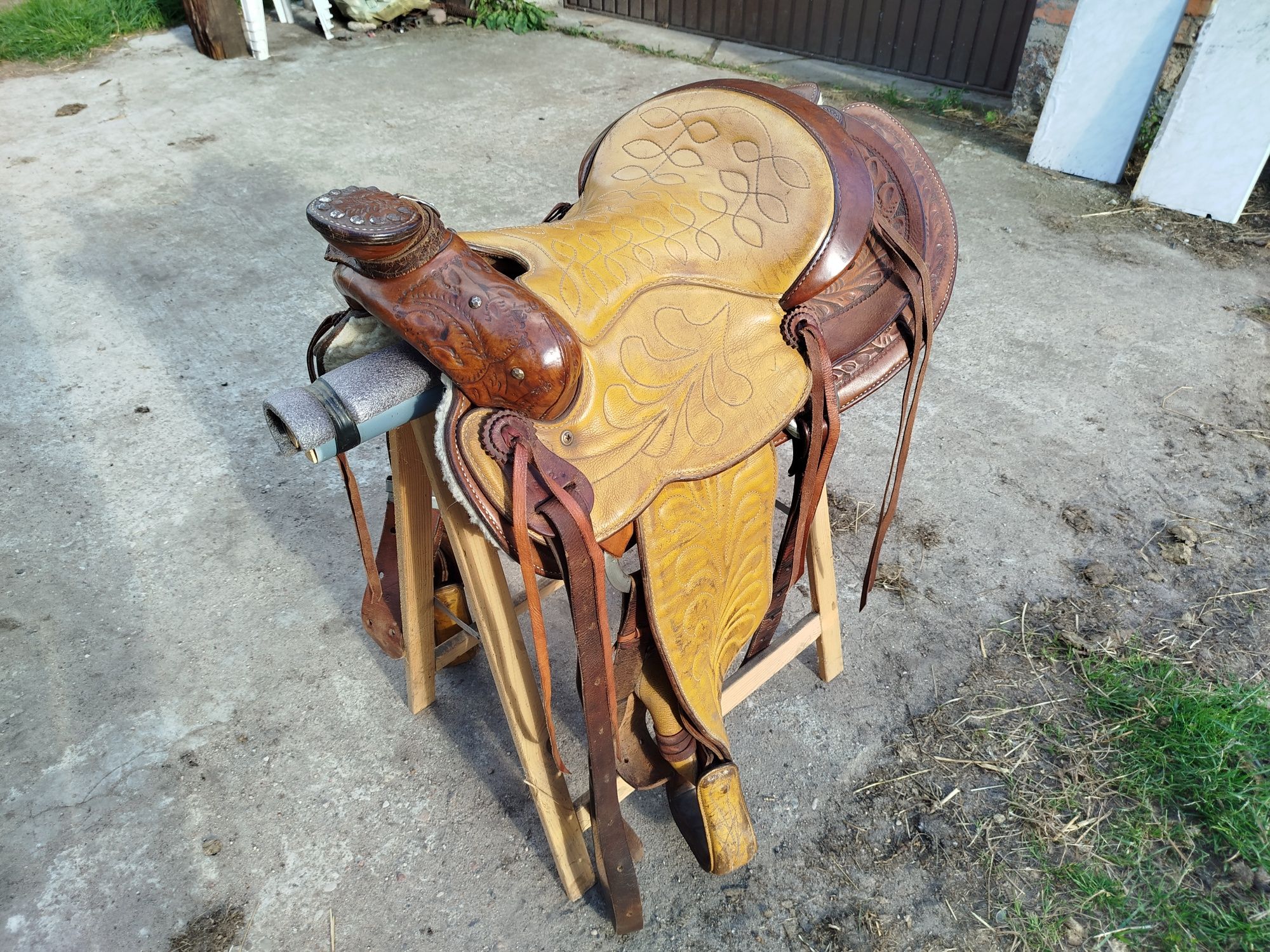 Siodło westernowe 15" roper ranczerskie
