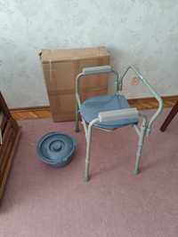 Krzesło toaletowe ARmedical AR101 - siedzisko z zamykanym otworem