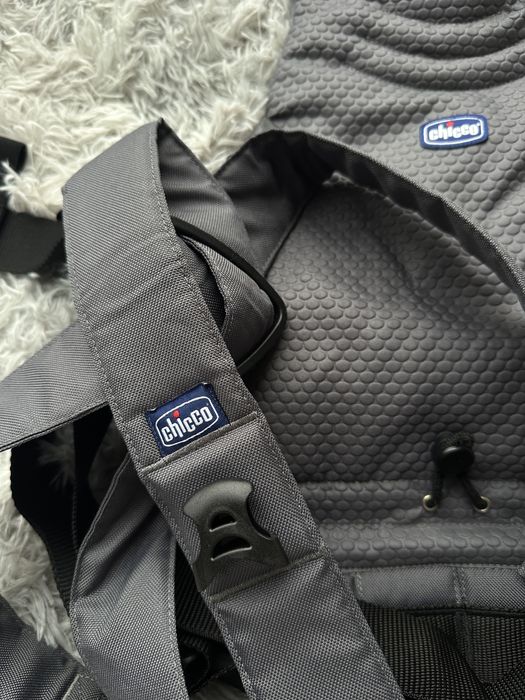 Нагрудна сумка Chicco EasyFit сіра