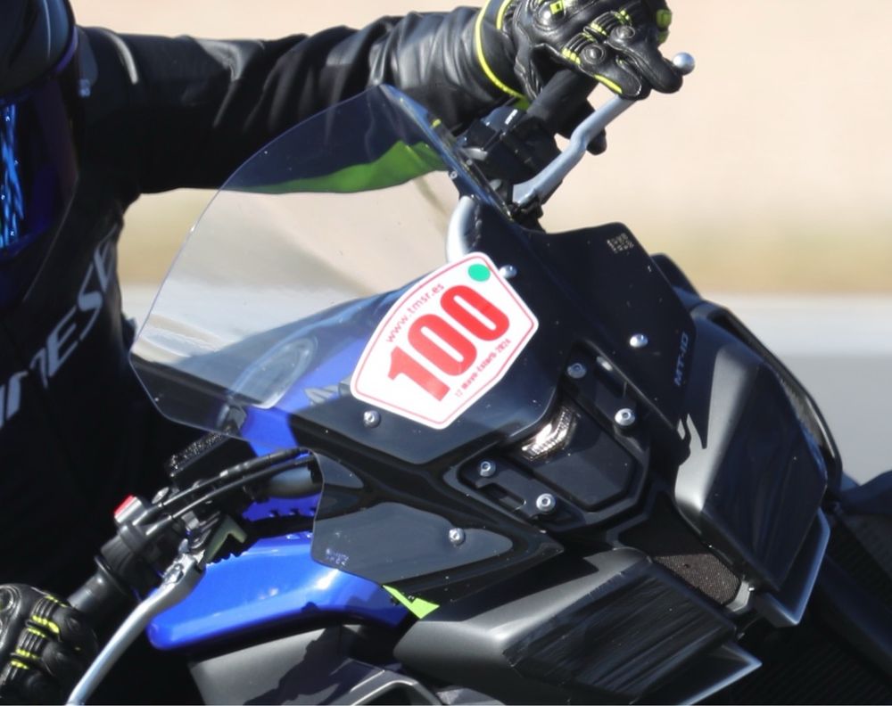 Vidro Touring Givi para Yamaha MT 10 e Vidro Desportivo Yamaha
