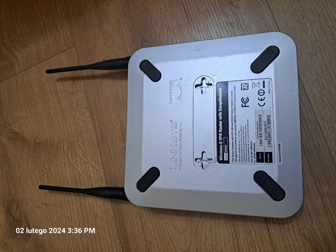 Router linksys z zasilaczem