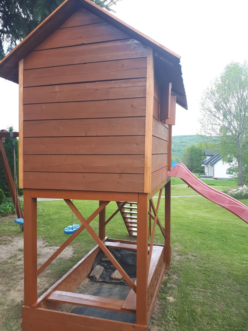 Domek plac zabaw