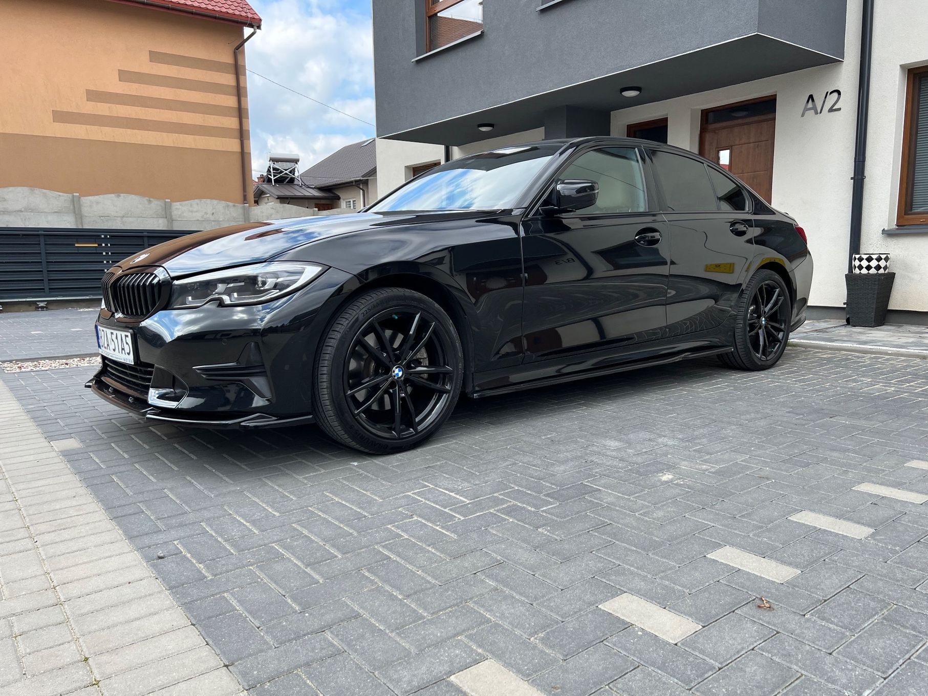 BMW Seria 3 BMW G20 !! 2 komplety kół + dokładki ! X drive !