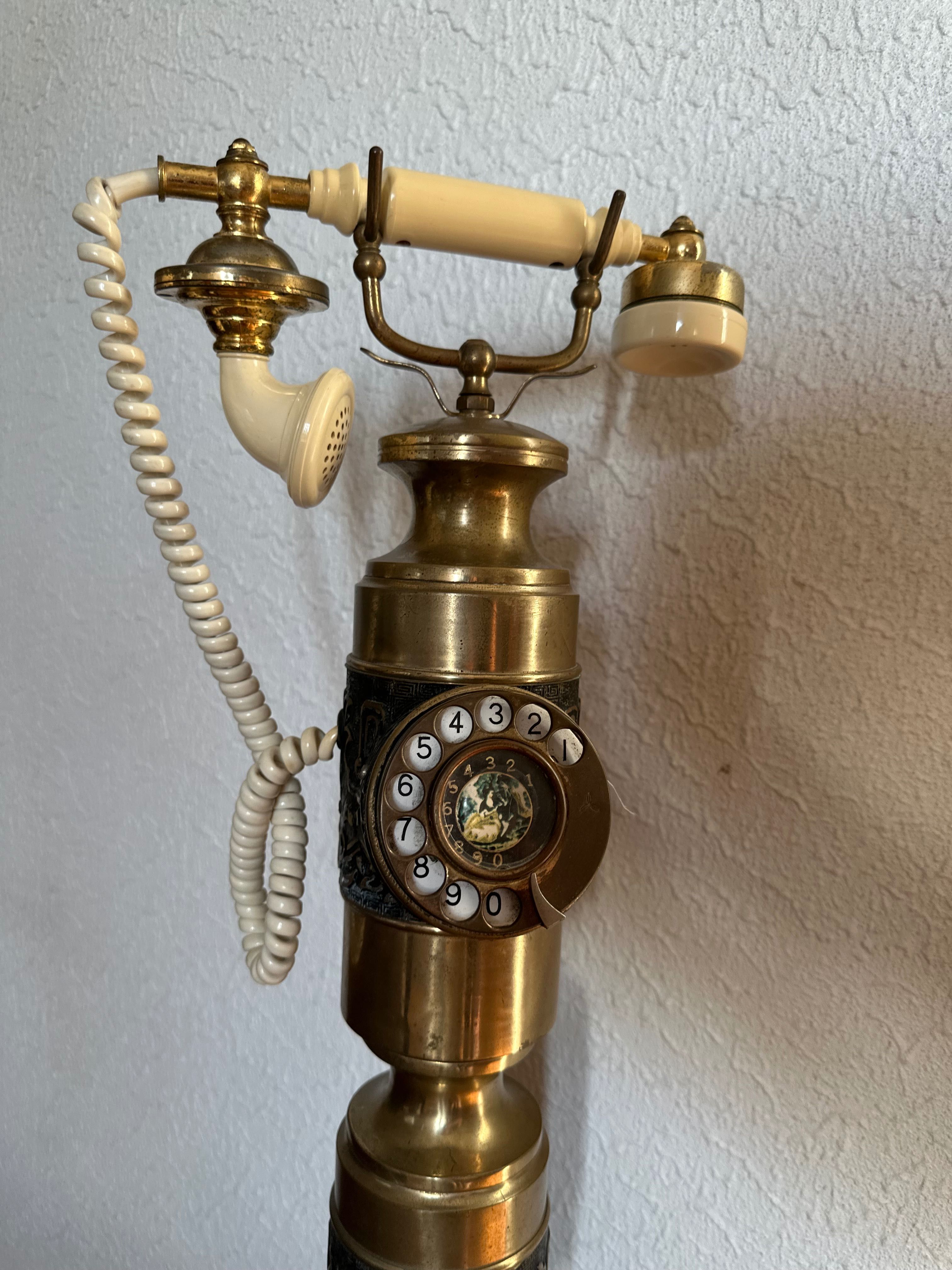 Telefone de pé - antiguidade