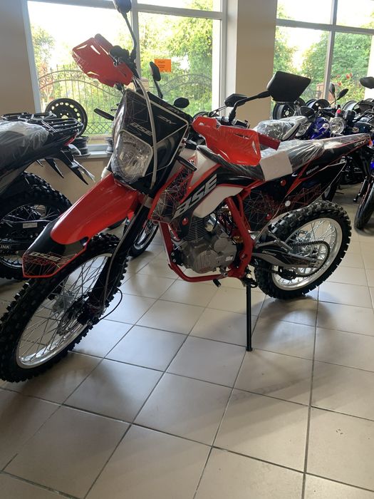 Мотоцикл BSE. 250сс. S-2 Ендуро. Доставка.