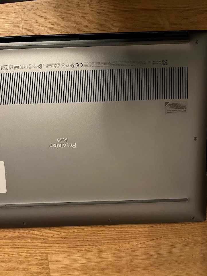 Dell Precision 5560