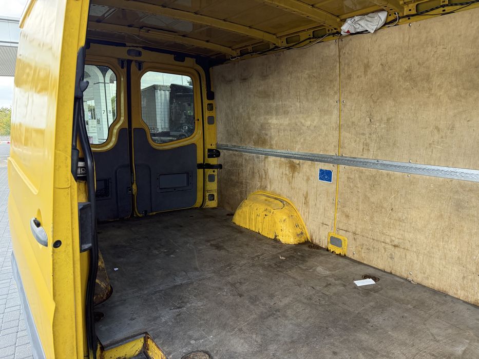 Мерседес спринтер