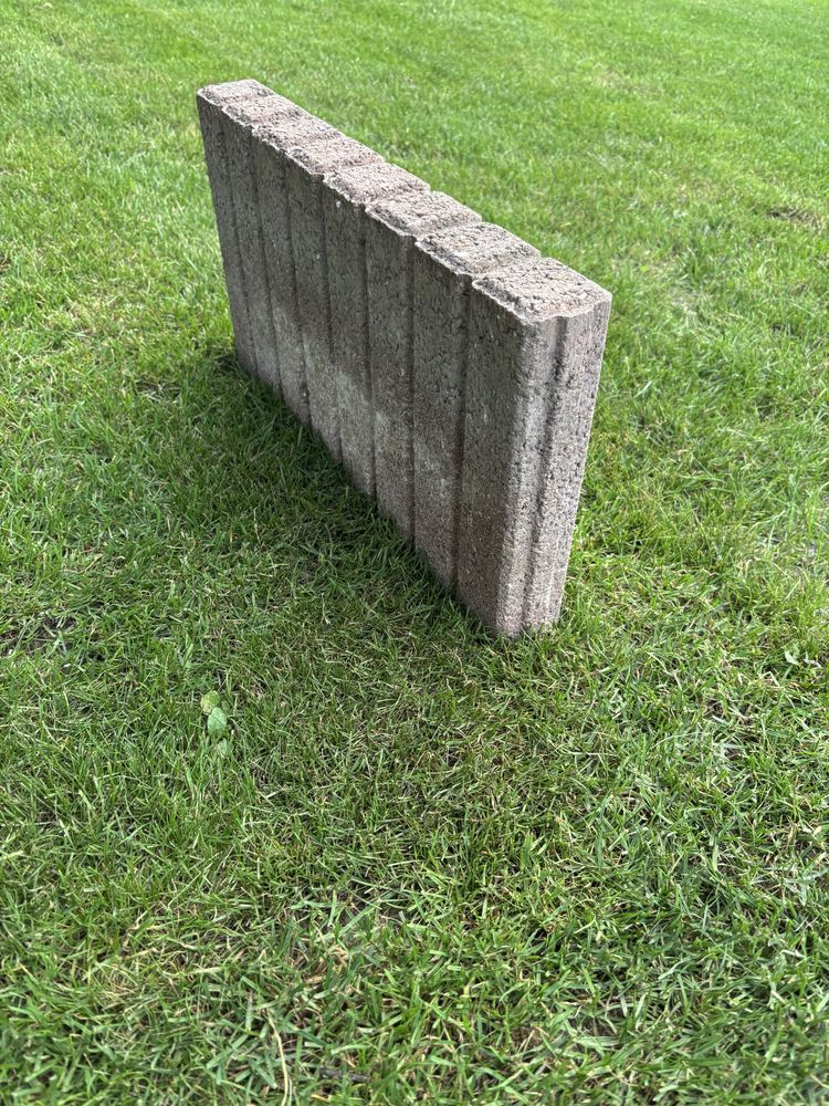 Obrzeże palisadowe