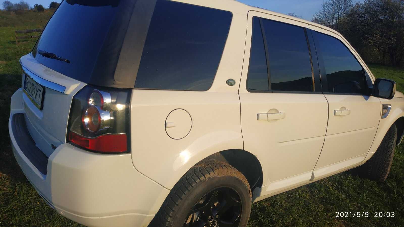 Land Rover Frilander 2