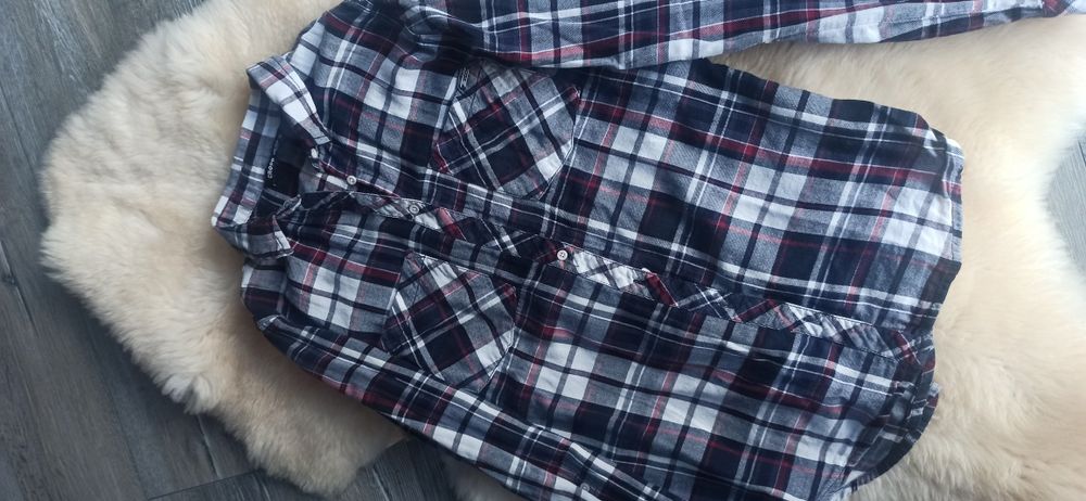 Damska koszula w kratkę