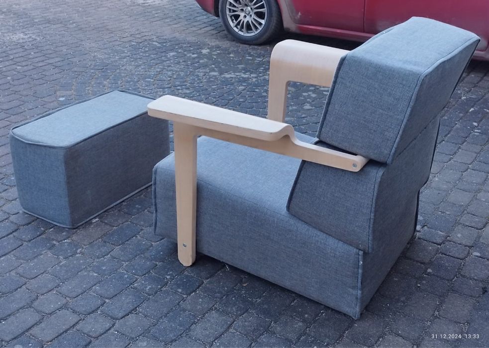 Fotel z podnóżkiem rozkładany z funkcją spania