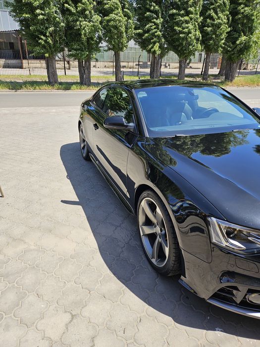 Продам AUDI A5 купе.