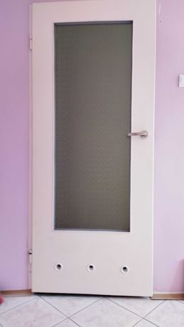 Drzwi białe oszklone z klamką różne więcej w opisie