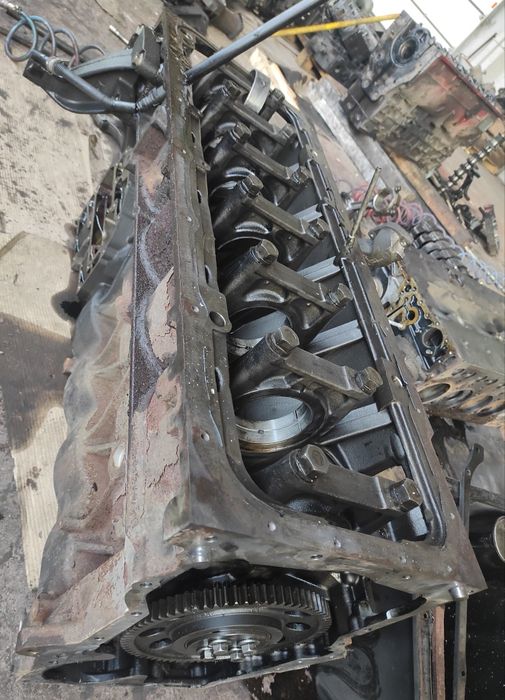 Блок мотора поршневая шатун MAN TGA TGX D2066 LF02