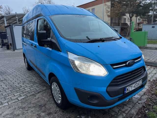 Ford Transit Custom 2,2D  osobowy stan b dobry